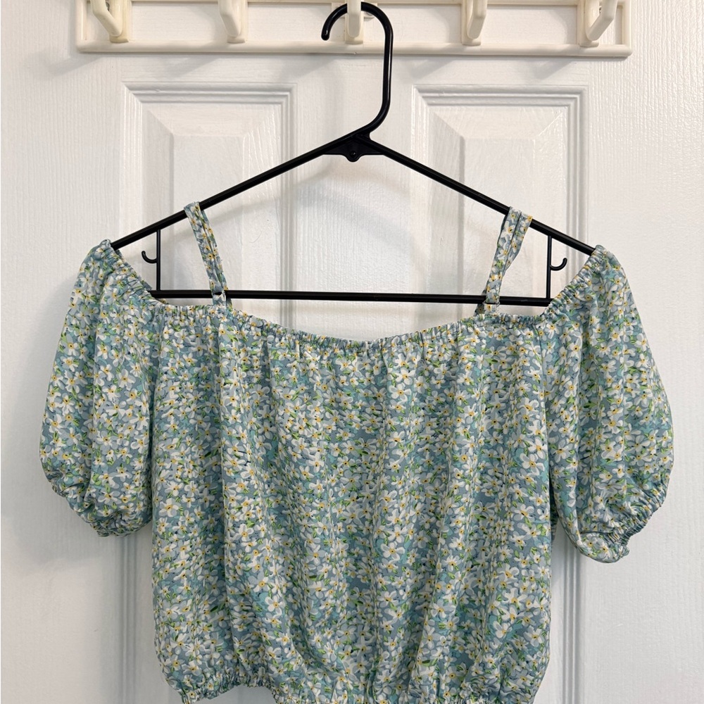 Floral Off-Shoulder Top